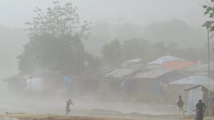 Sturm und Regen bedrohen Flüchtlingslager
