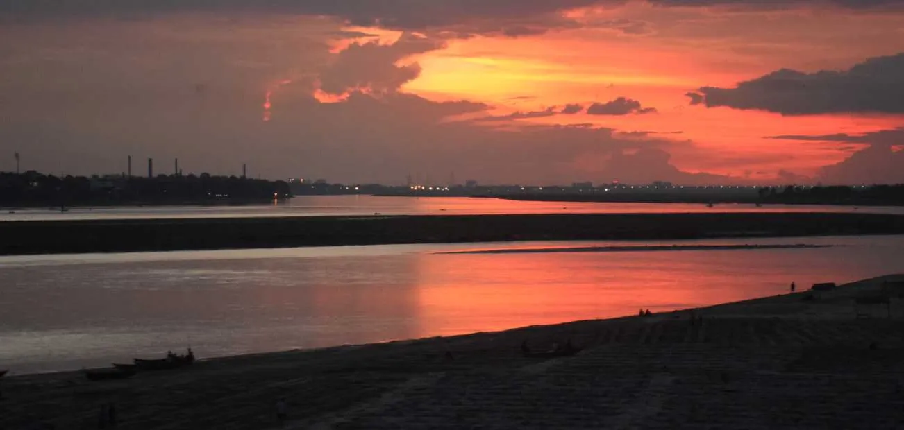 Ganges bei Sonnenuntergang