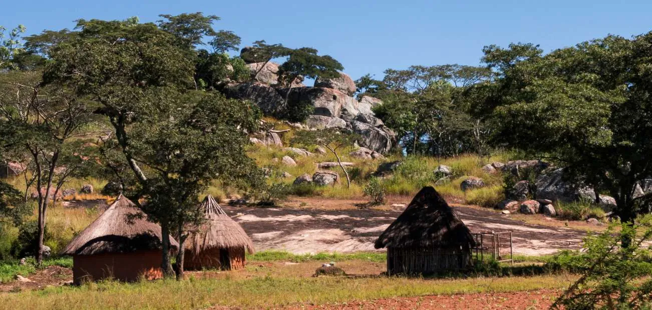 Runde Häuser in Simbabwe