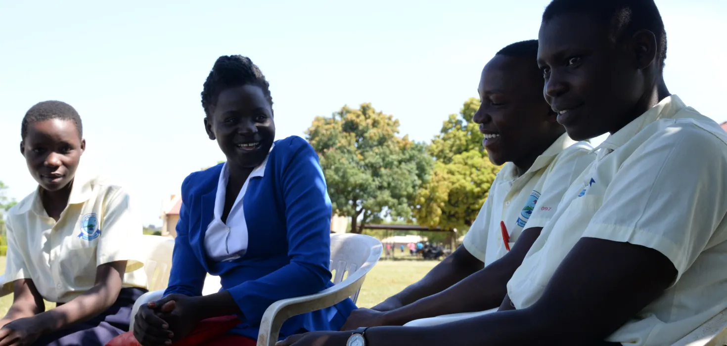 Ehemaliges Patenkind Elizabeth aus Uganda ist heute Lehrerin.