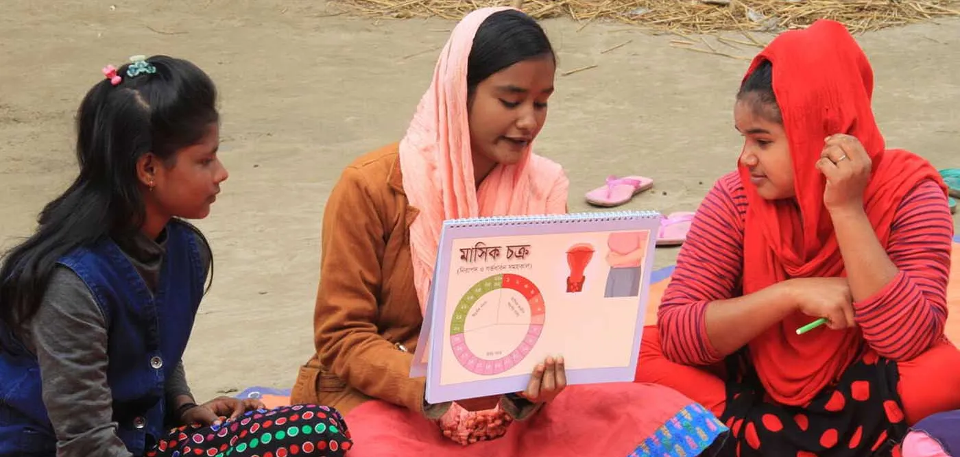 Materialien zur Aufklärung über Menstruation in Indien