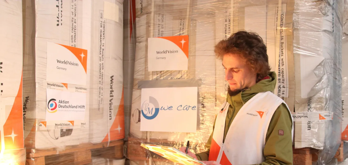 Ukraine-Hilfstransport für Kinder von World Vision Deutschland, gefördert von PM International