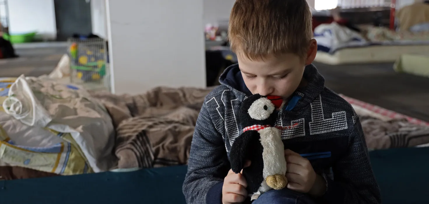 Ukraine Kinder auf der Flucht
