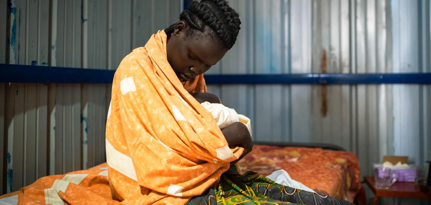 Fast jeden Tag werden in der von World Vision betriebenen Nothilfe-Klinik in Renk Kinder geboren.