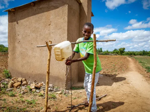 ADH und Unicef unterstützen ein Wasserprojekt in Simbabwe