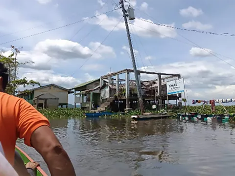 Gemeinsam mit ADH unterstützt World Vision die Menschen auf den Philippinen in Krisensituationen