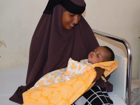 Mutter mit Kind in Somalia
