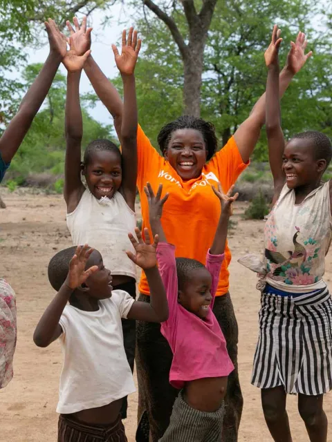 world vision mitarbeiterin simbabwe