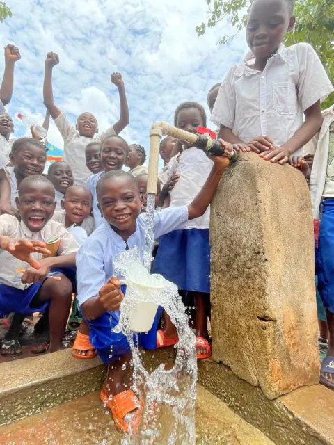 Wasser Kongo Bild