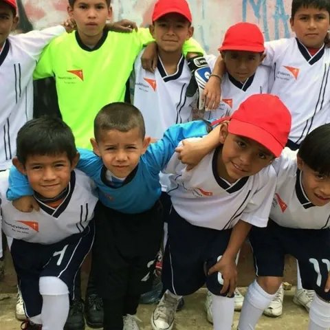 Fussball für die Kinder in Kolumbien