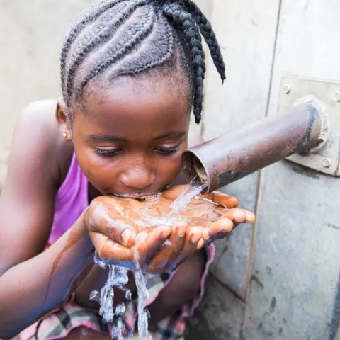Kloft Stiftungsfonds: Sauberes Wasser für Sierra Leone