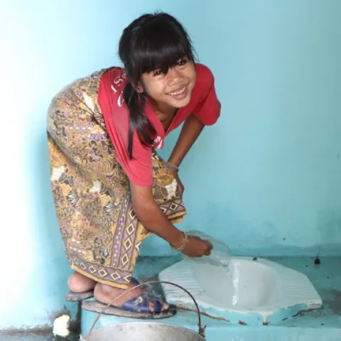 eigene Toilette in Loas