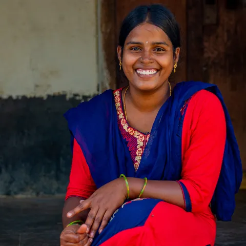 Anuradha aus Indien
