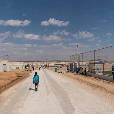 Aus Syrien Geflohene finden in Azraq, Jordanien eines Zuhause