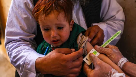Ketzt für ausreichend Nahrung für afghanische Kleinkinder spenden