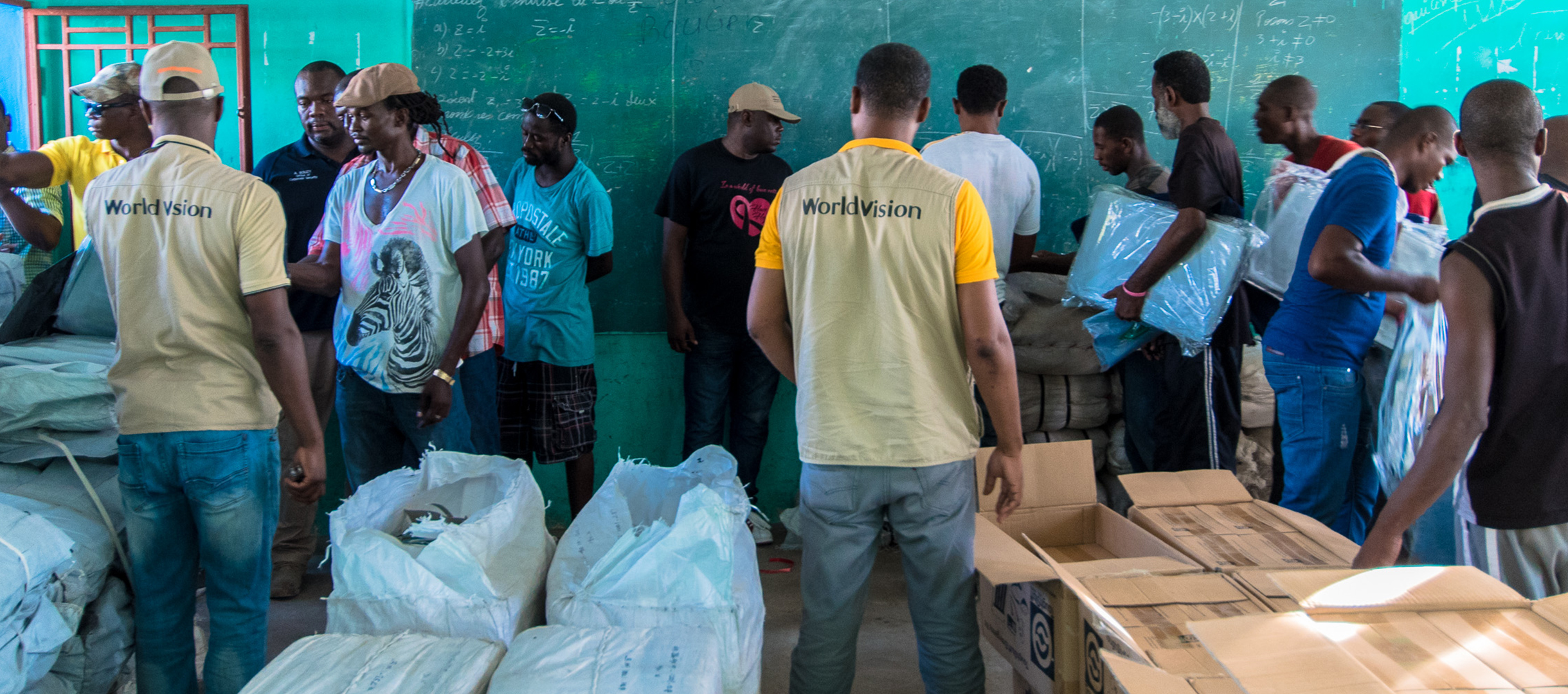 Nach Hurrikan Matthew verteilt World Vision die ersten Hilfsgüter