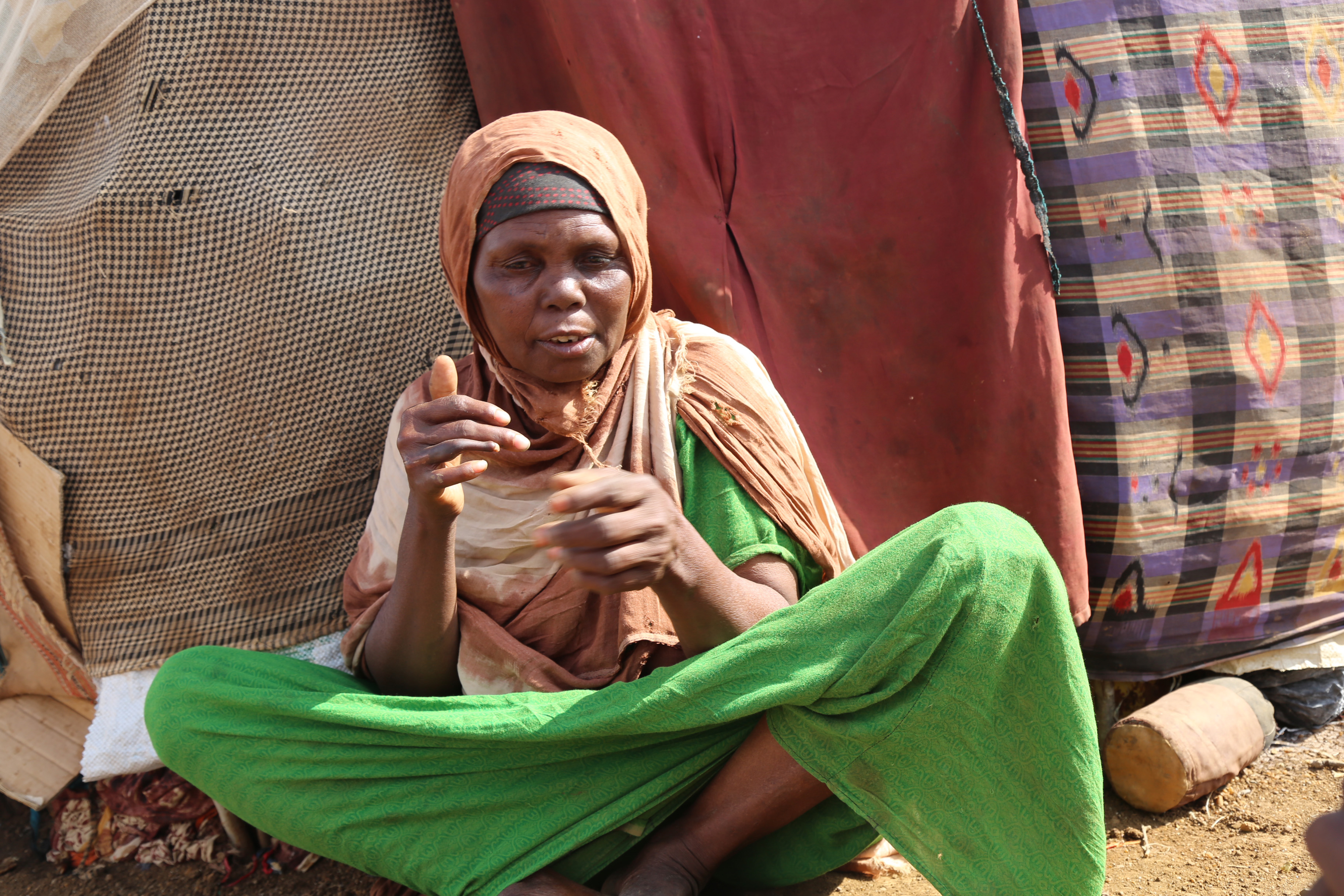 Wie Suray haben viele Mütter in Somalia durch die Dürre Männer und Kinder verloren