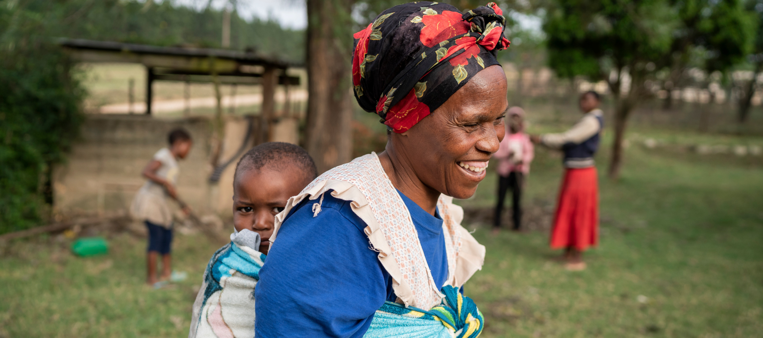 Mutter mit Baby in Eswatini