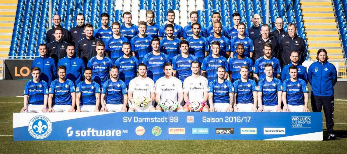 Mannschaft von SV Darmstadt 98 unterstützt World Vision