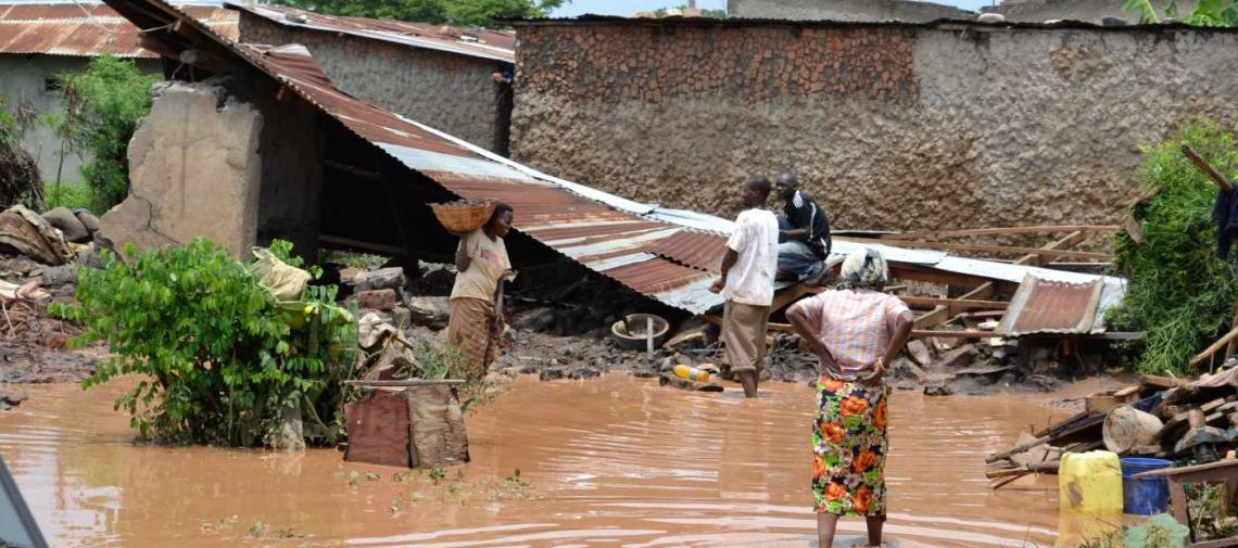 Heftige regenfälle schaffen Brutstätten der Malaria-Mücke