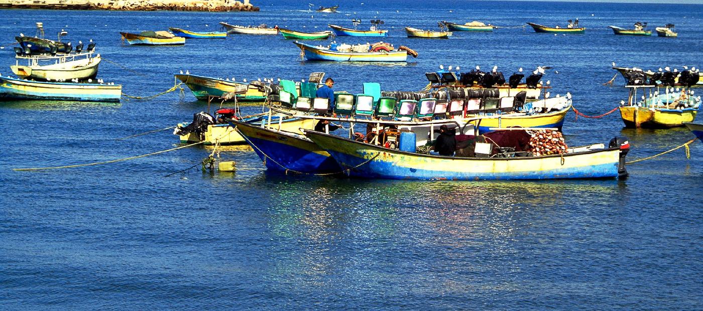 Auf solchen Booten werden Kinder als Sklaven gehalten