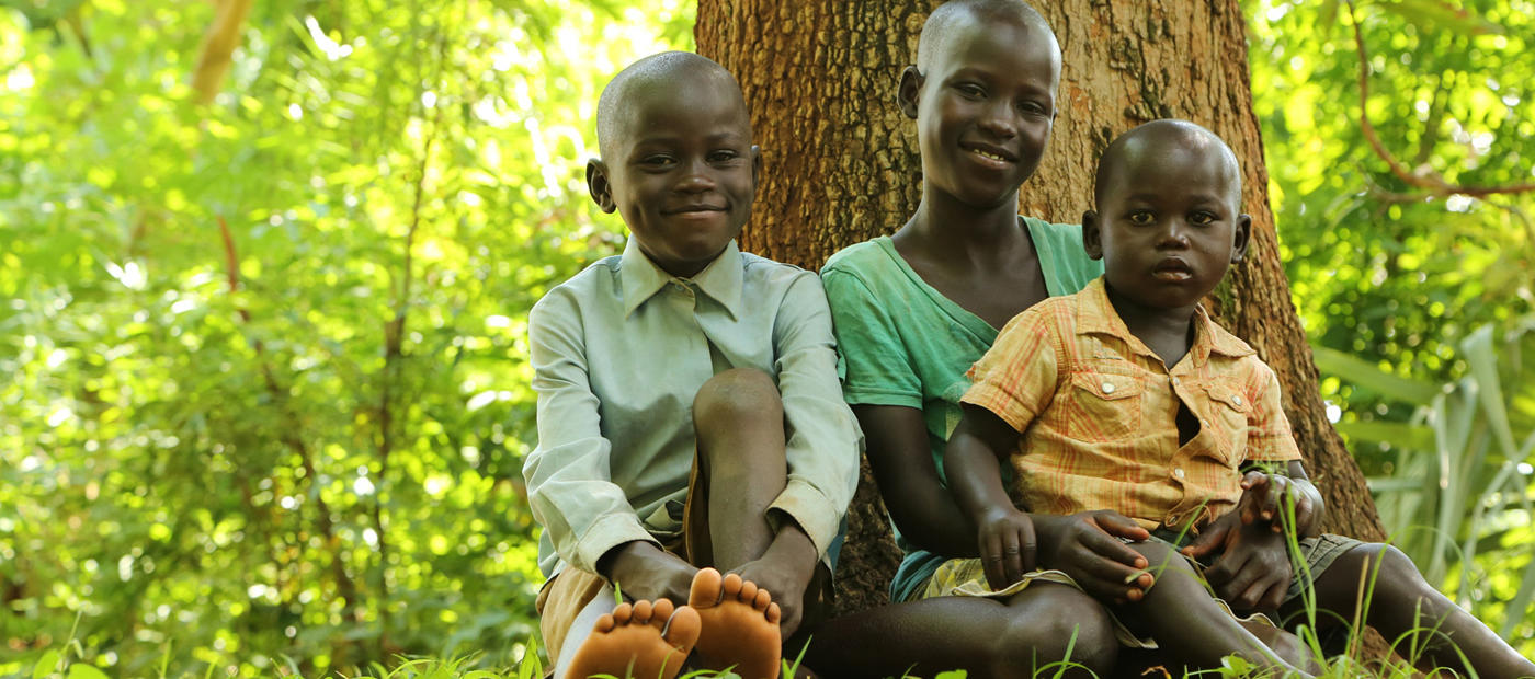 Florence und ihrer Familie, nach ihrer Zeit als Kindersoldatin Hoffnung geben