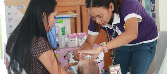 Ehemaliges Patenkind Lenny aus den Philippinen als Krankenschwester