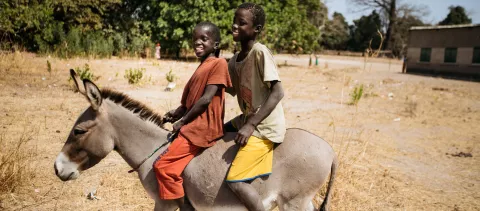World Vision Senegal Projekt Kinder Förderung Patenschaft Not