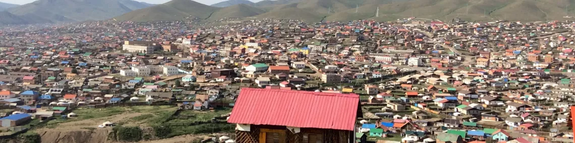 Die Großstadt Ulaan Baatar in der Mongolei