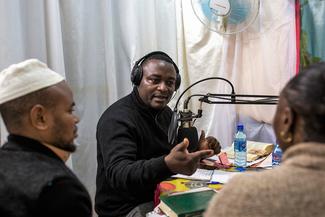 Von World Vision unterstütztes Radioprogramm zu Ebola im Ostkongo