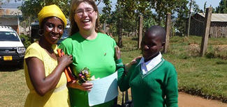 Treffen mit dem Patenkind in Tansania
