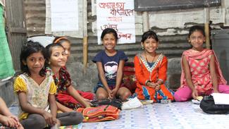 Kinder in einem World Vision Bildungszentrum 