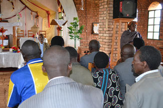 Gespräche über Familienplanung in der Kirche