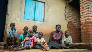 Kindersoldaten mit dem Projekt rebound eine Zukunft ermöglichen