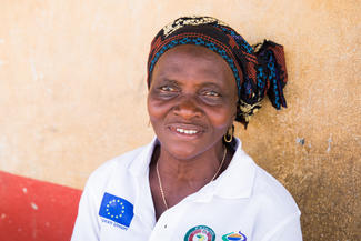 Awa koordiniert das World Vision Webprojekt in Sierra Leone.