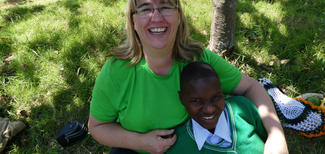 Patin trifft zum ersten Mal ihr Patenkind