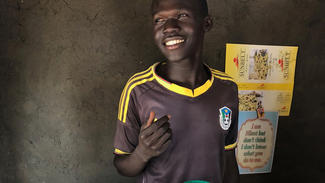 David in seinem neuen eigenen Laden