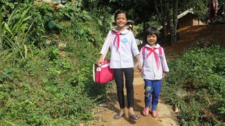 Schülerinnen in Vietnam