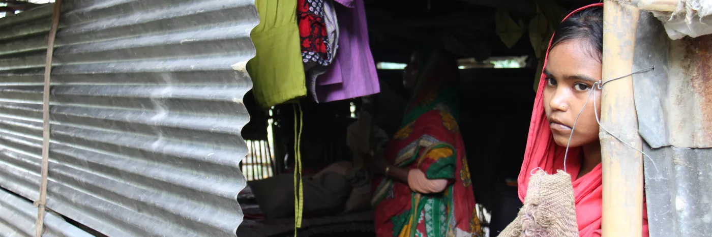 Sharmin musste vor der Flut in Südasien fliehen