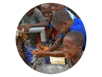 Freude erster Dorfbrunnen