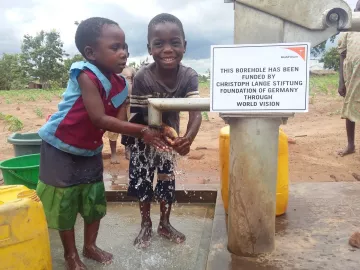 Christoph_Lange Stiftung: World Vision Stiftung