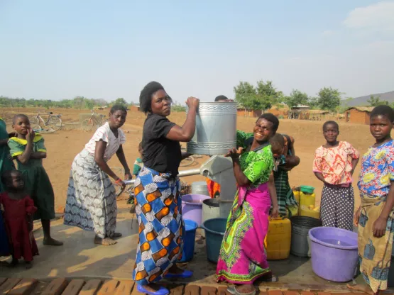 Christoph Lange Brunnen Mkhumba