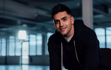 Fußballprofi Nadiem Amiri engagiert 