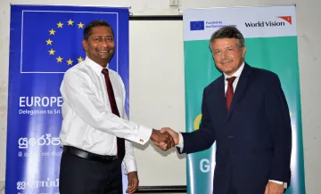 EU-Botschafter Dennis Chaibi und World VIsion Landesdirektor Dr. Dhanan Senathirajah eröffneten das Projekt GRACE zur sozioökonomischen Wiederbelebung und Friedensförderung in Sri Lanka.