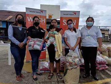 Mütter aus Guatemala mit ihren Kindern