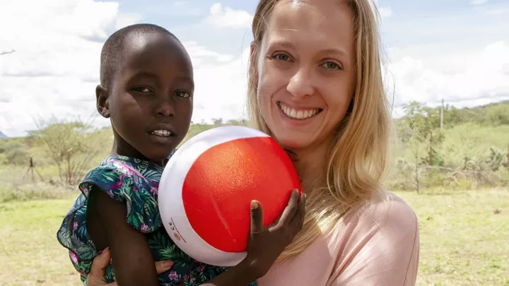 Jana und ihr Patenkind Cheyech