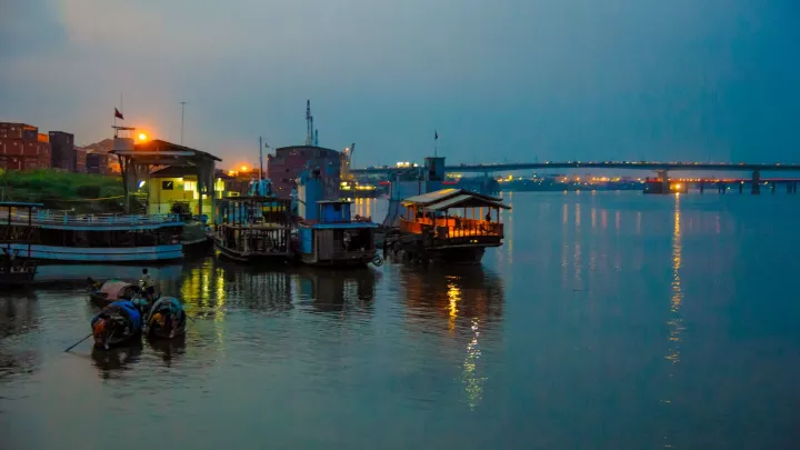 Phnom Penh bei Nacht 