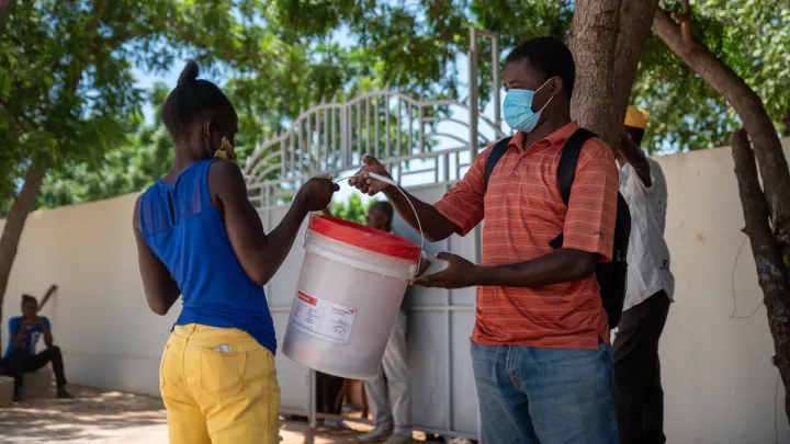 Hygieneartikel-Verteilung in Haiti