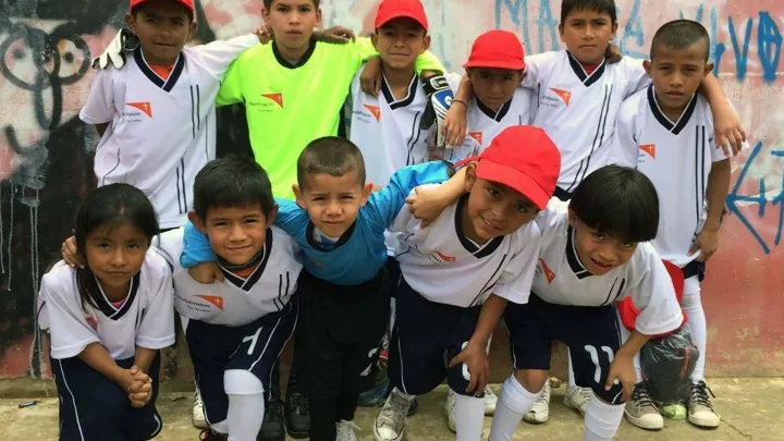 Fussball für die Kinder in Kolumbien