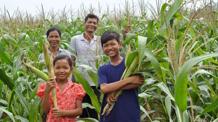 Kleinbauer ernährt seine Familie